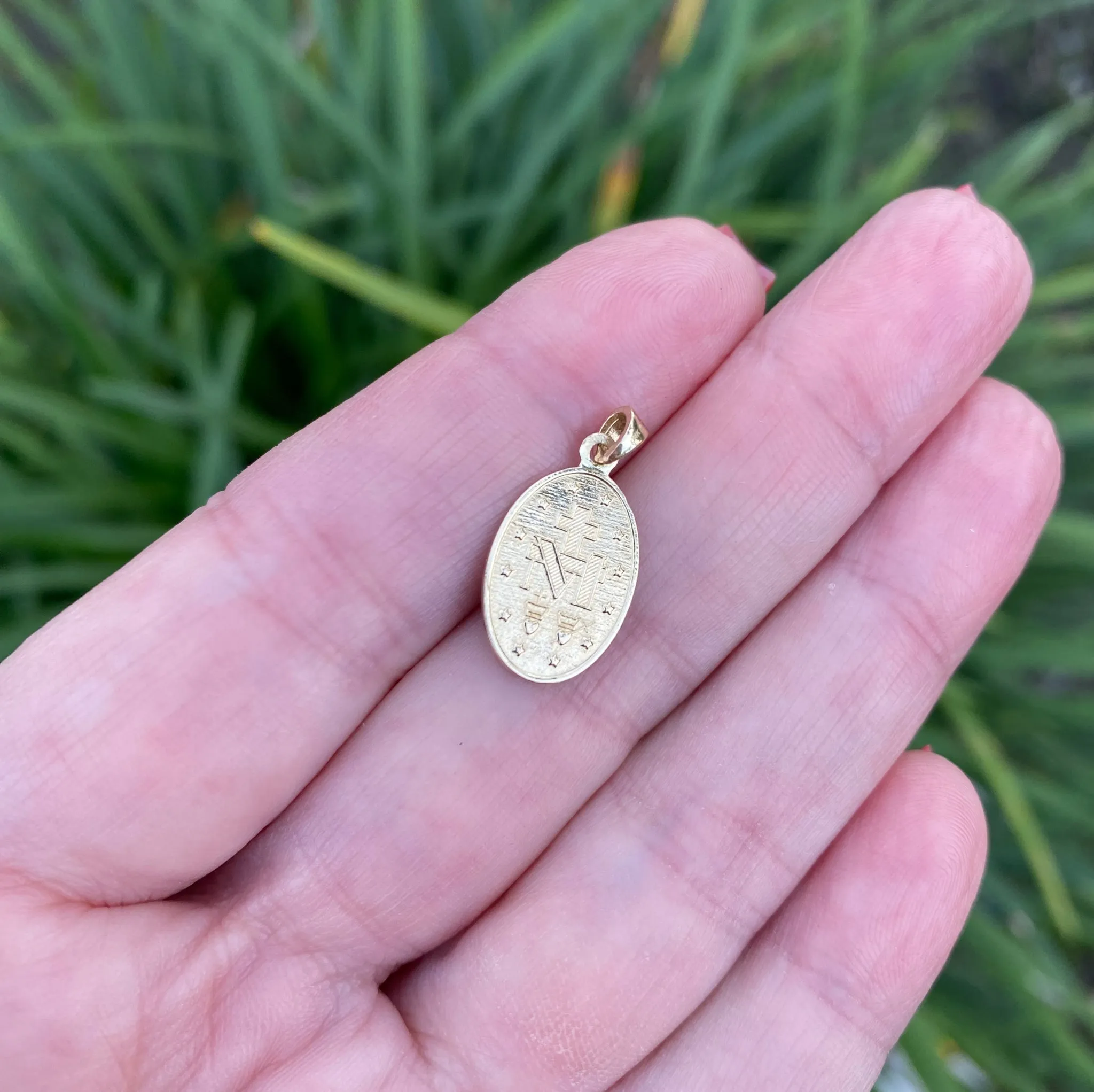 15mm Oval Miraculous Medal