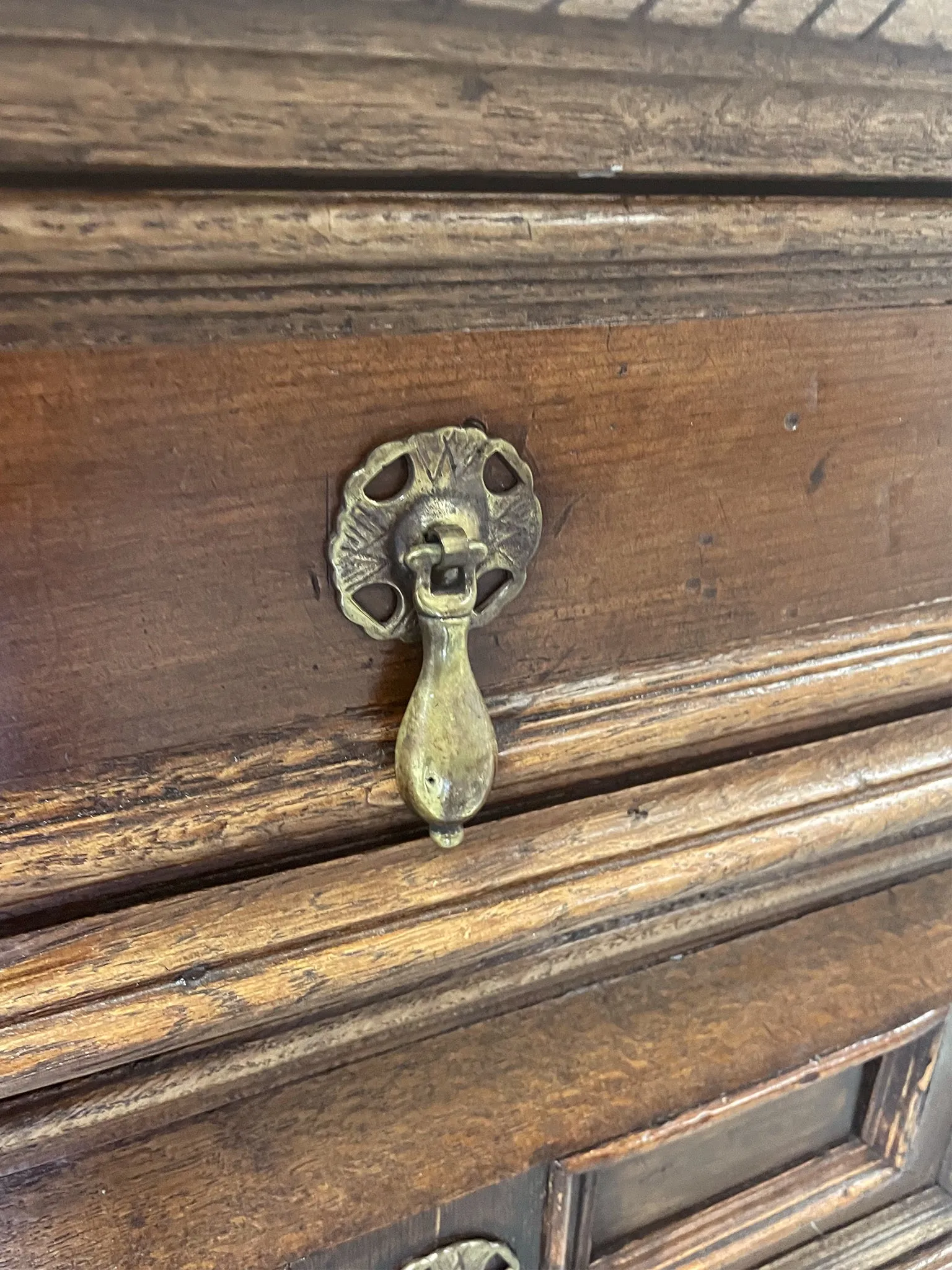 18th Century English Oak Chest of Drawers