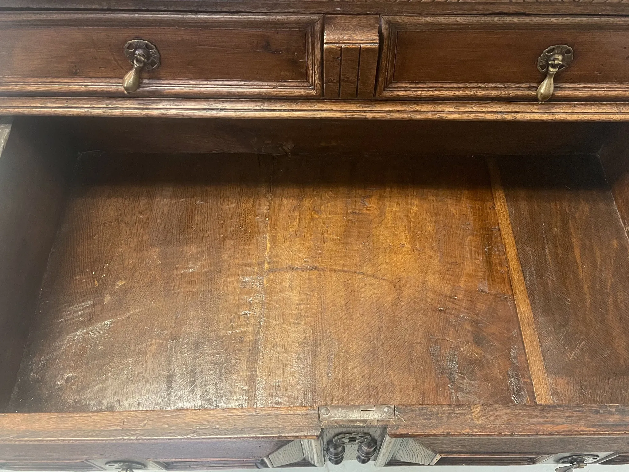 18th Century English Oak Chest of Drawers