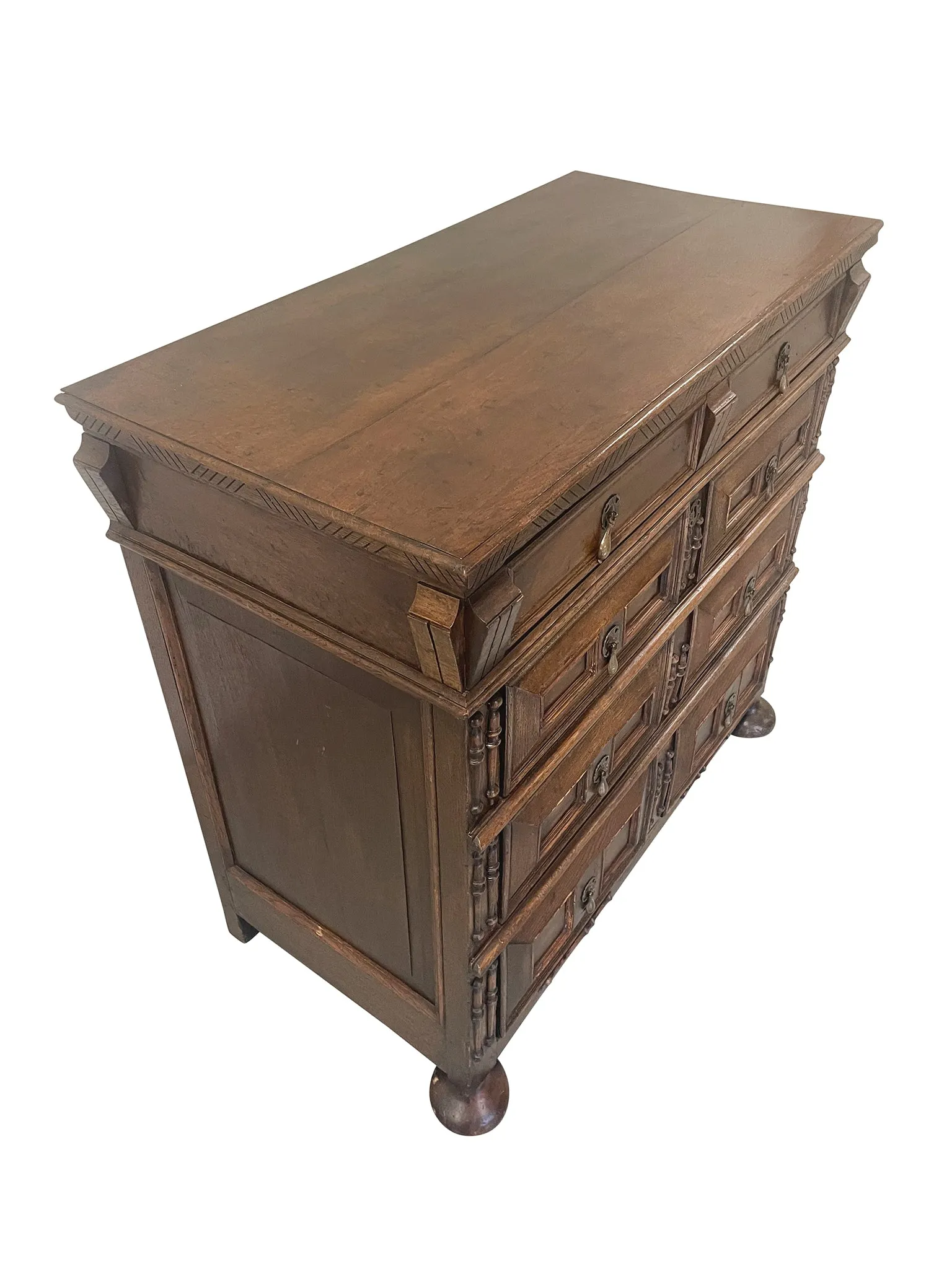 18th Century English Oak Chest of Drawers