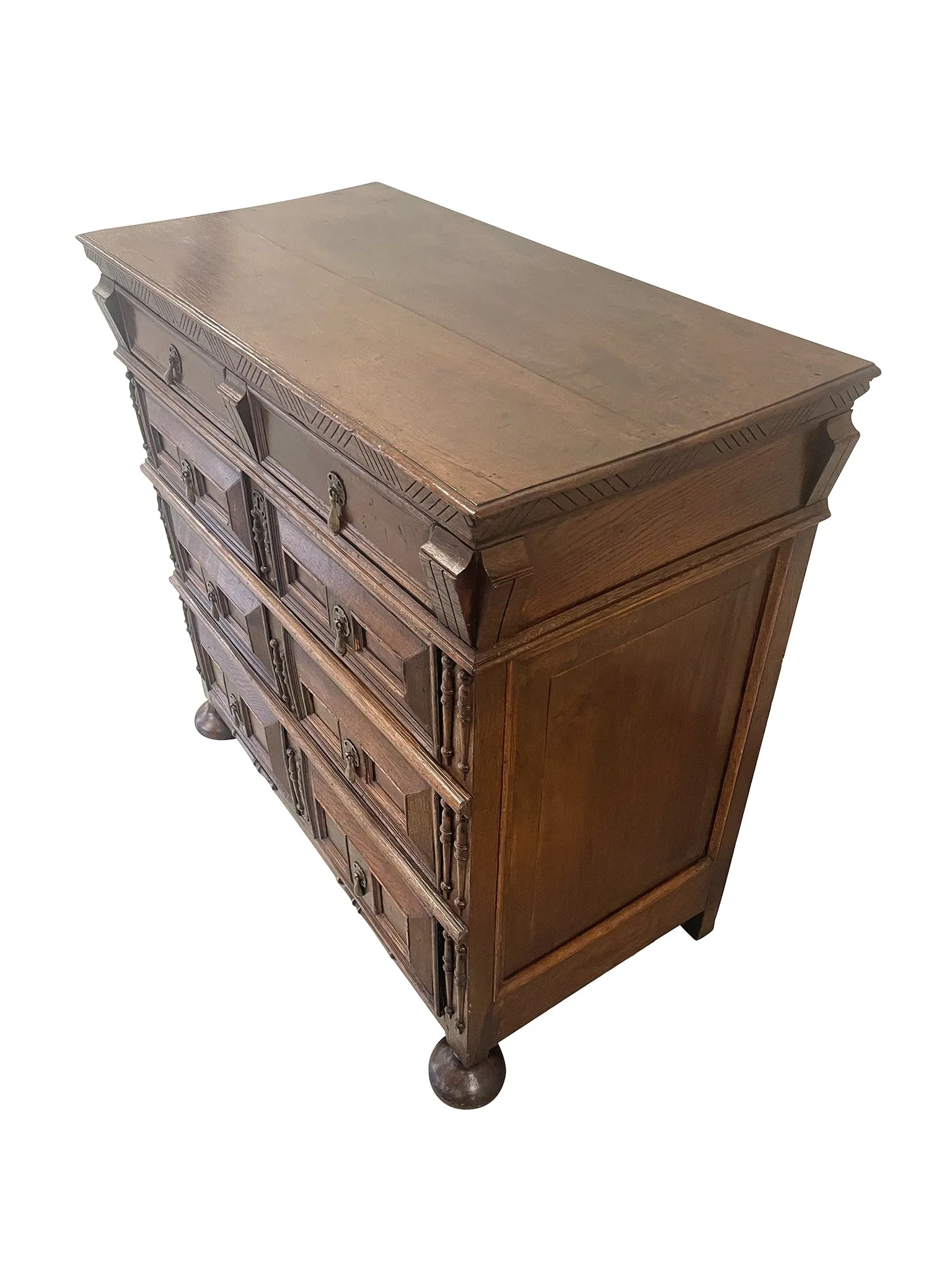 18th Century English Oak Chest of Drawers
