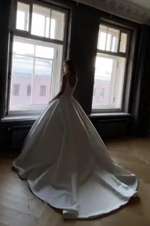 Anneprom classic A-line sweep train satin sexy wedding dress APW0322