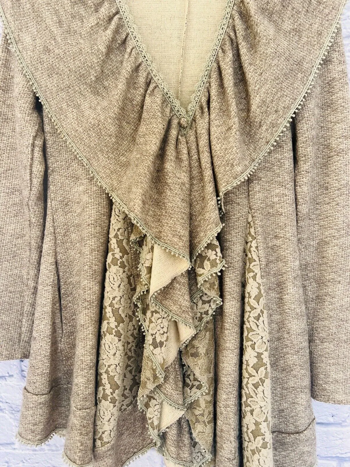 ANTHROPOLGIE RYU Ruffle Lace Cardigan Sz S Beige Long Sleeve Draped Goblincore