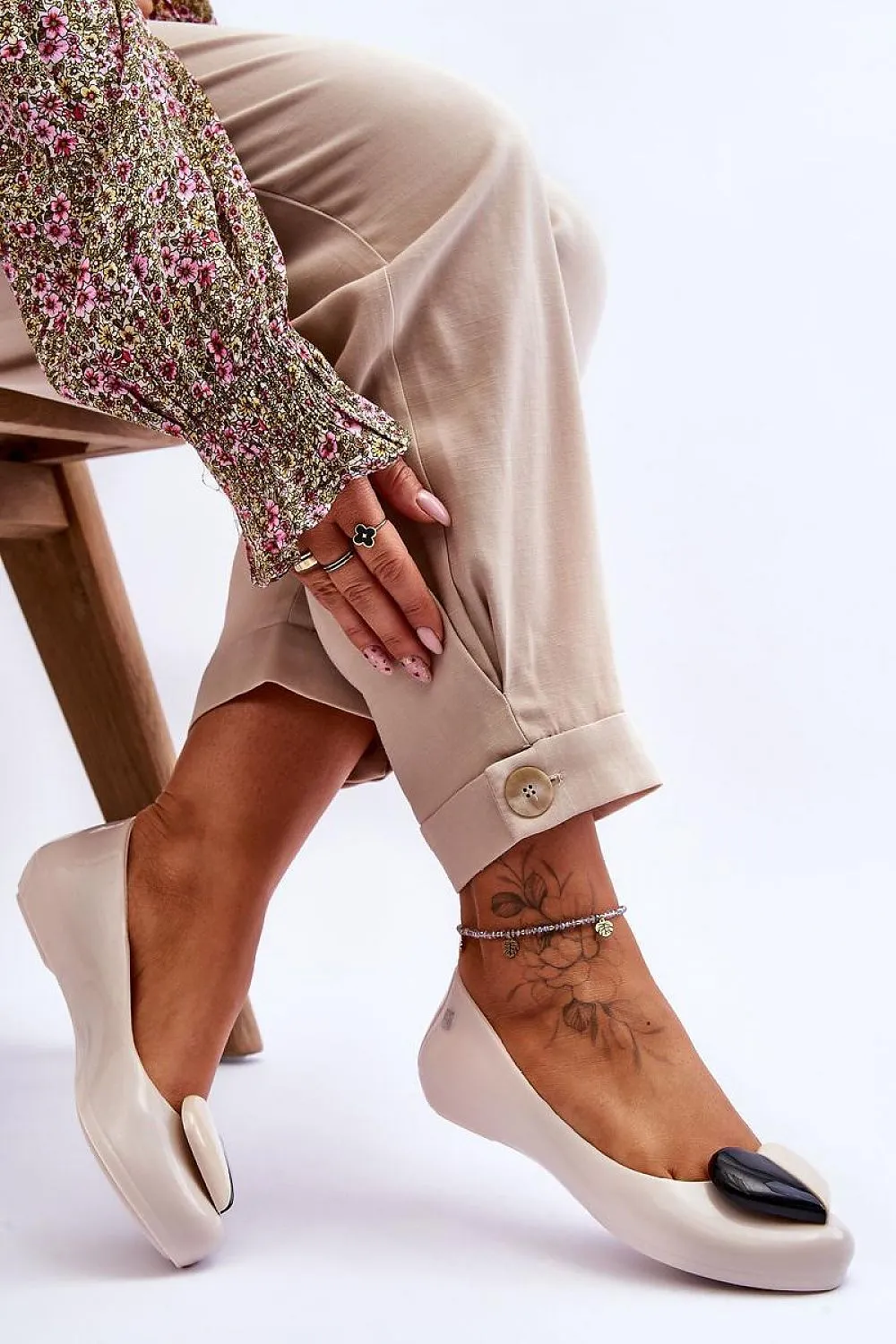 Ballet flats