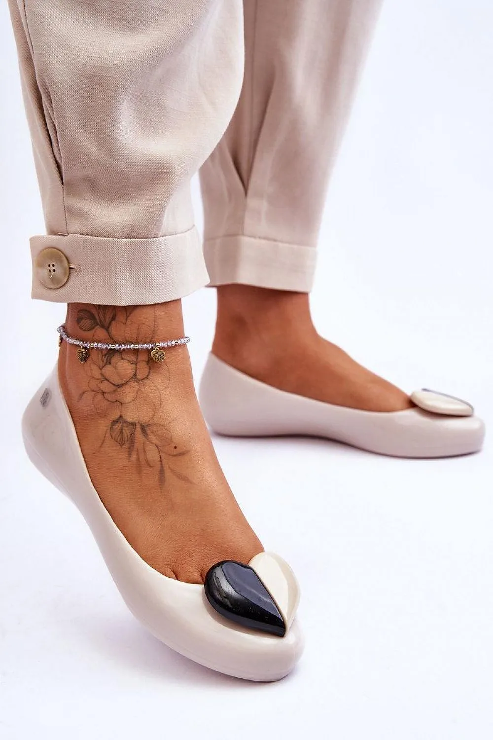 Ballet flats