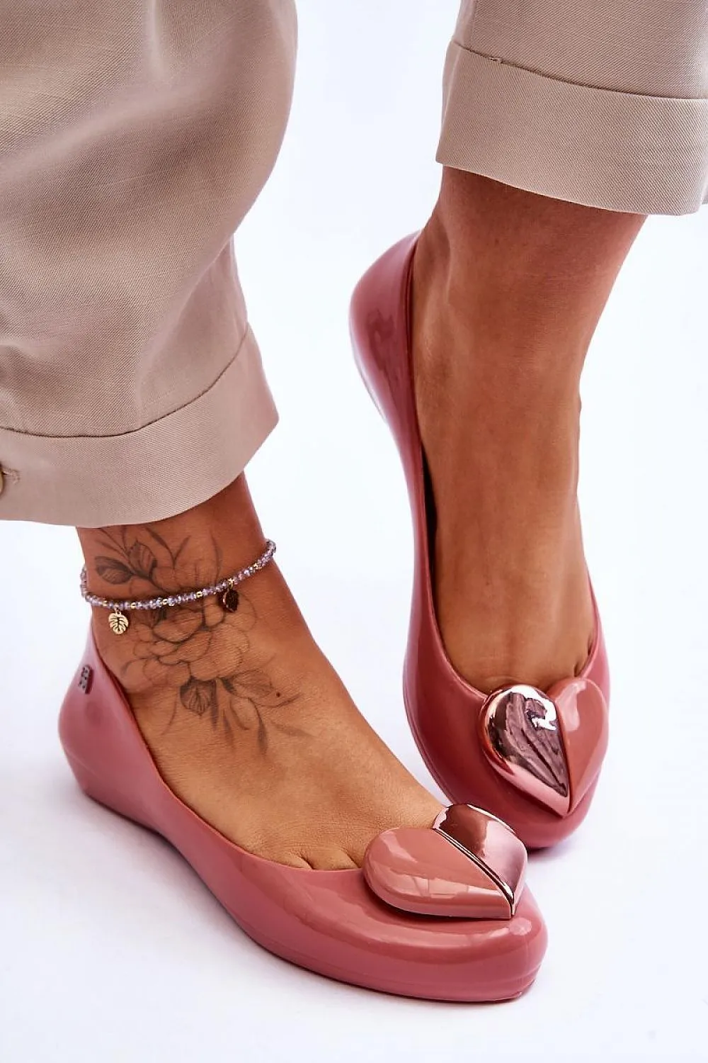 Ballet flats