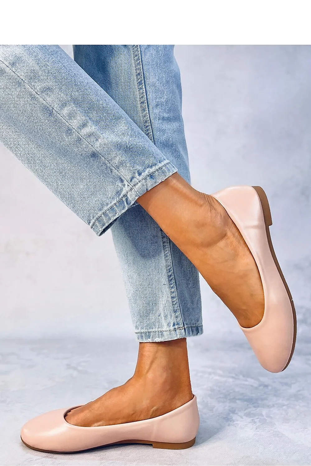 Ballet flats