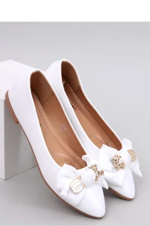 Ballet flats