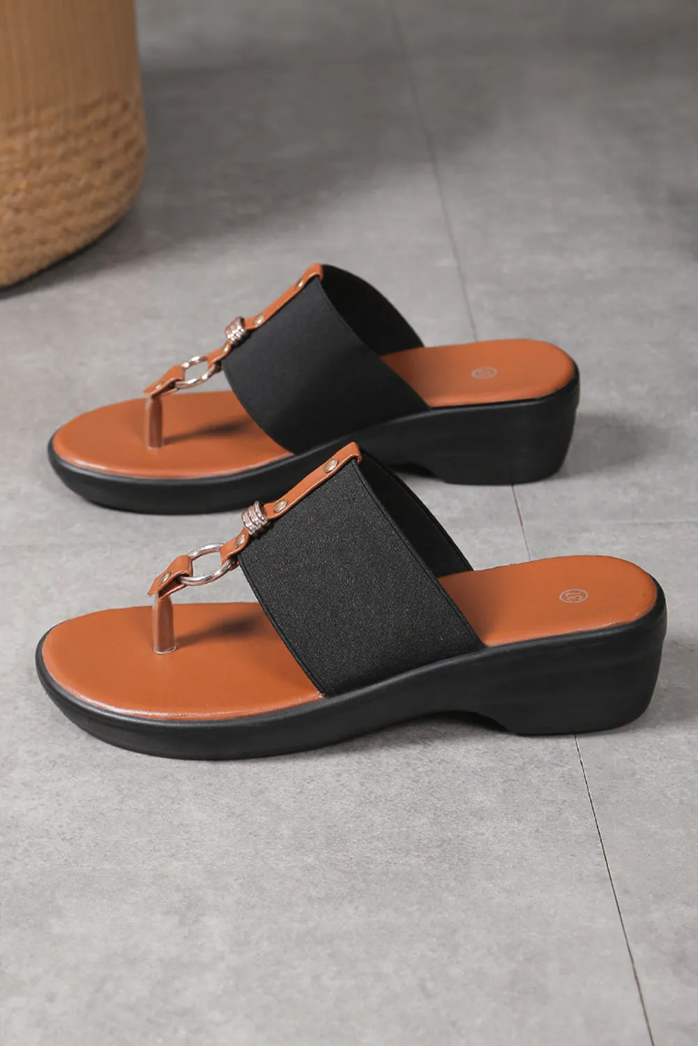 Black Wide Band Clip Toe PU Leather Wedge Slippers