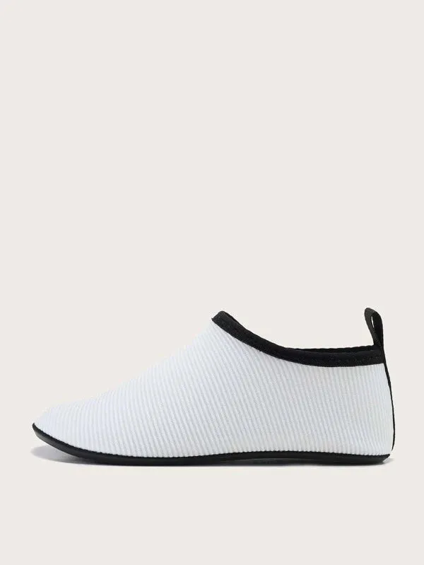 Boys Contrast Binding Aqua Socks - FDs