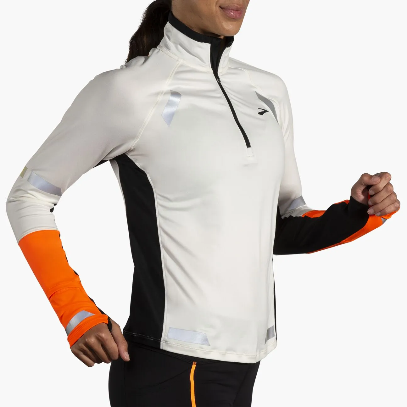 Brooks Women's Run Visible 1/2 Zip 2.0
