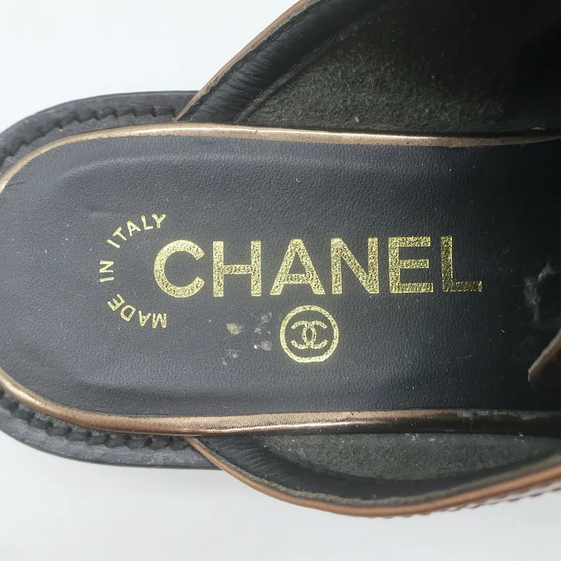 Chanel Cuba Oxford Mules Gold/Cream/Black Leather Size 38C Backless Flats
