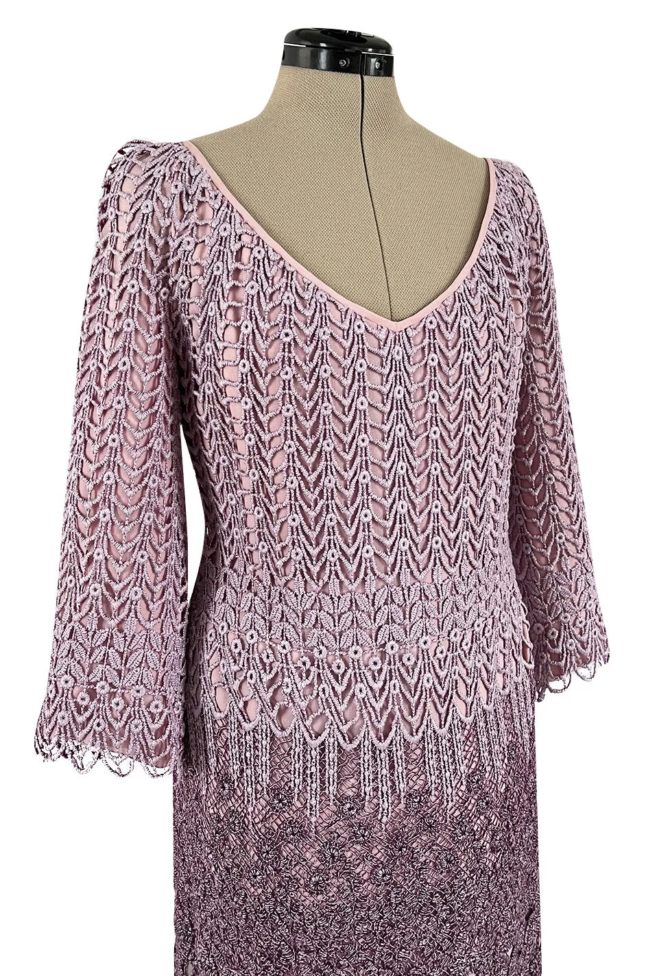 Chic 1968 Pierre Cardin Haute Couture Dress w Graduated Hand Made Purple Guipure Crochet Lace