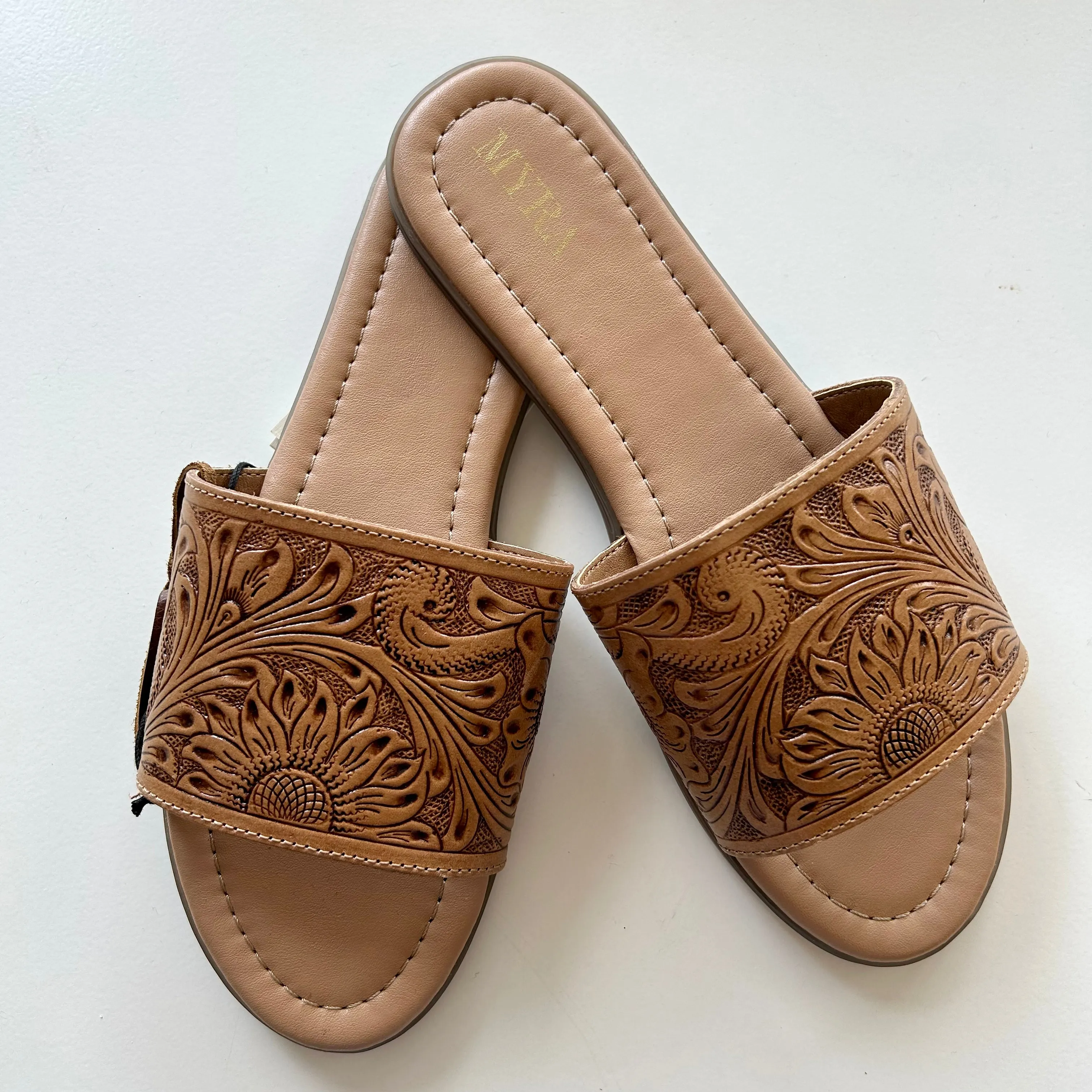 Coppu Western Sandals MYRA