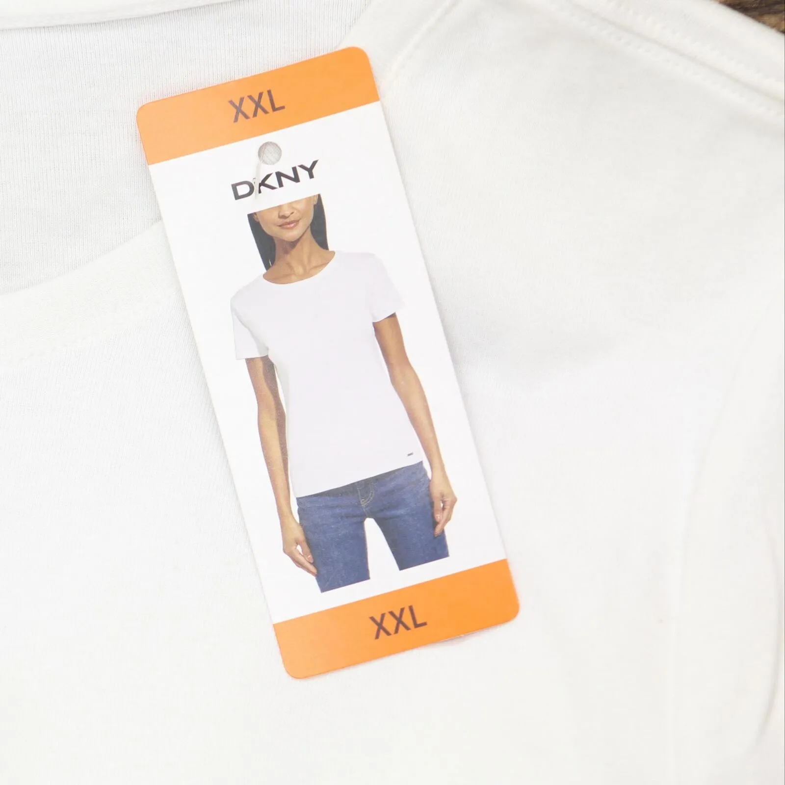 DKNY Women's Short Sleeve Crew Neck Organic Cotton Tee 1679439 White 2XL