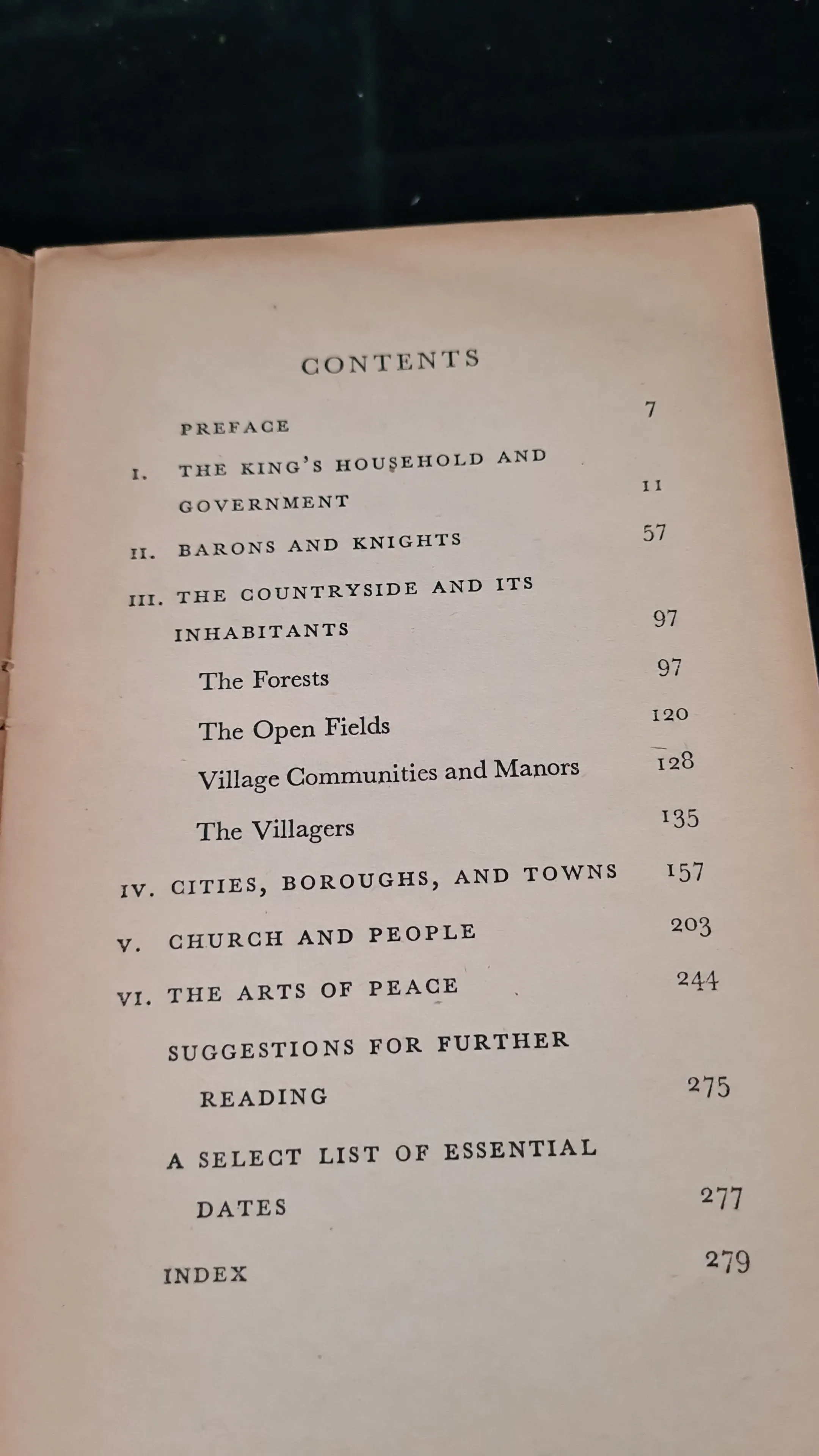 Doris Mary Stenton - English Society in the Early Middle Ages, Pelican, 1951, Paperbacks