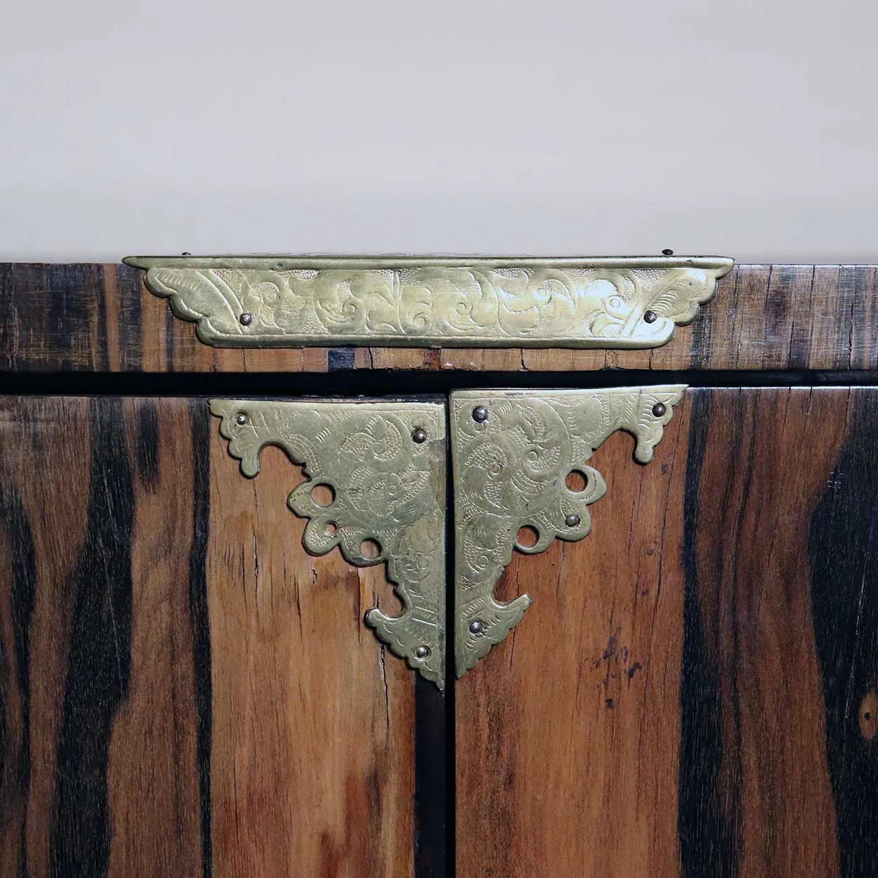 English William and Mary Brass Mounted Coromandel Veneer Cabinet on Stand