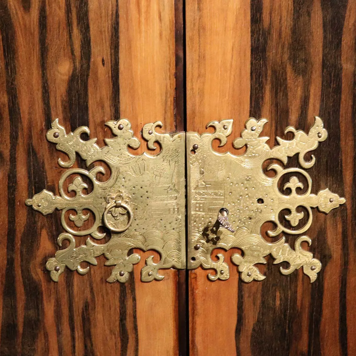 English William and Mary Brass Mounted Coromandel Veneer Cabinet on Stand