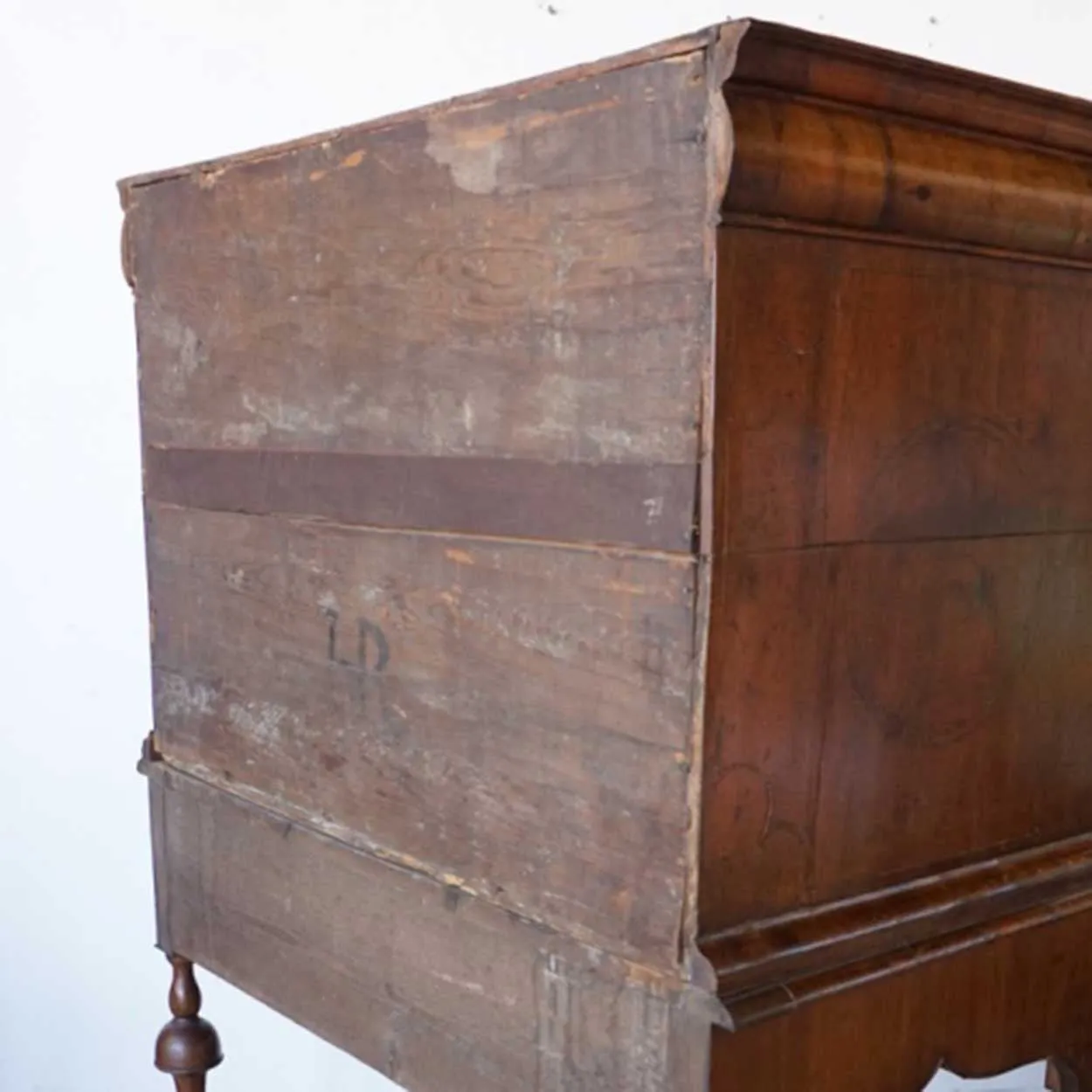English William and Mary Inlaid Burled Walnut Veneer Chest on Stand