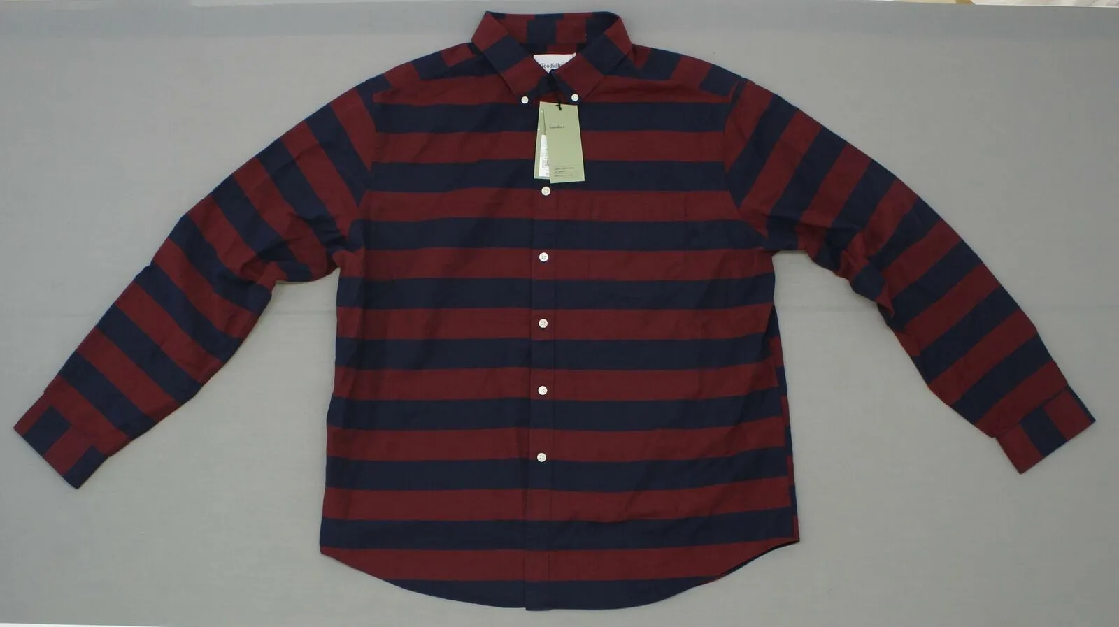Goodfellow & Co. Men's Standard Fit Whittier Oxford Button Down Shirt