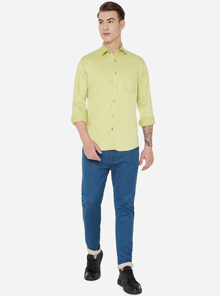 Green Solid Slim Fit Casual Shirt | JadeBlue