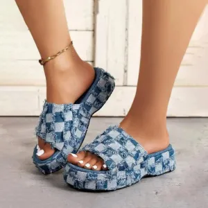 GS Plateau Slide | Casual plateau slippers met geblokt detail voor dames