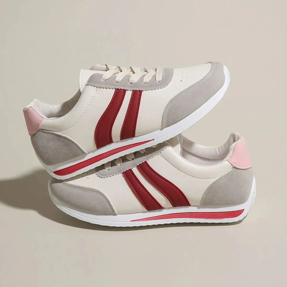 Lace Up Contrast Round Toe Flats Sneakers