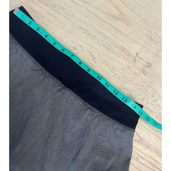 Lululemon Women's Pleated Pace Setter Skirt Size 8 Gray with Built-in Shorts