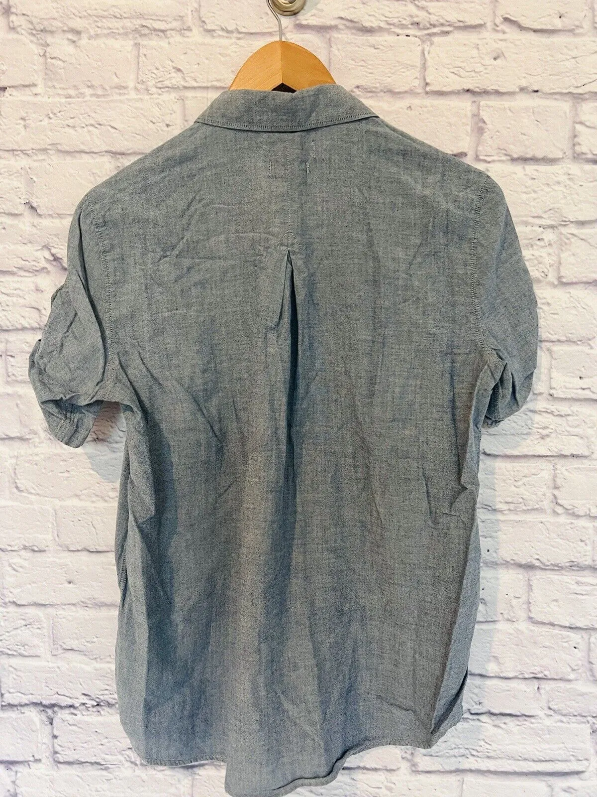 MADEWELL Womens Botton Up Shirt Gray Sz M Short Sleeve Classic Workwear Career