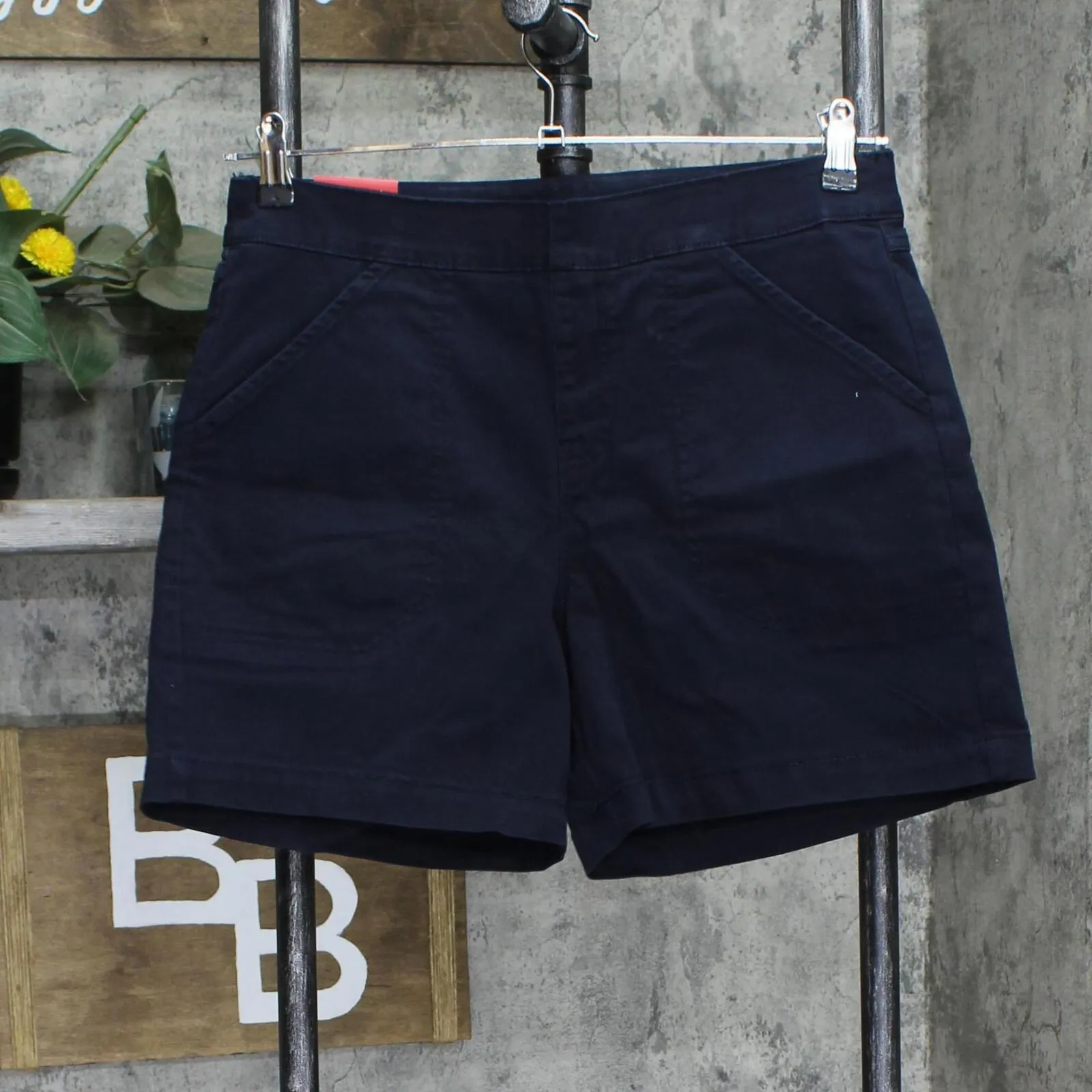 Nautica Women's Pull On Twill Tummy Control Shorts 1745029 Navy Blue M