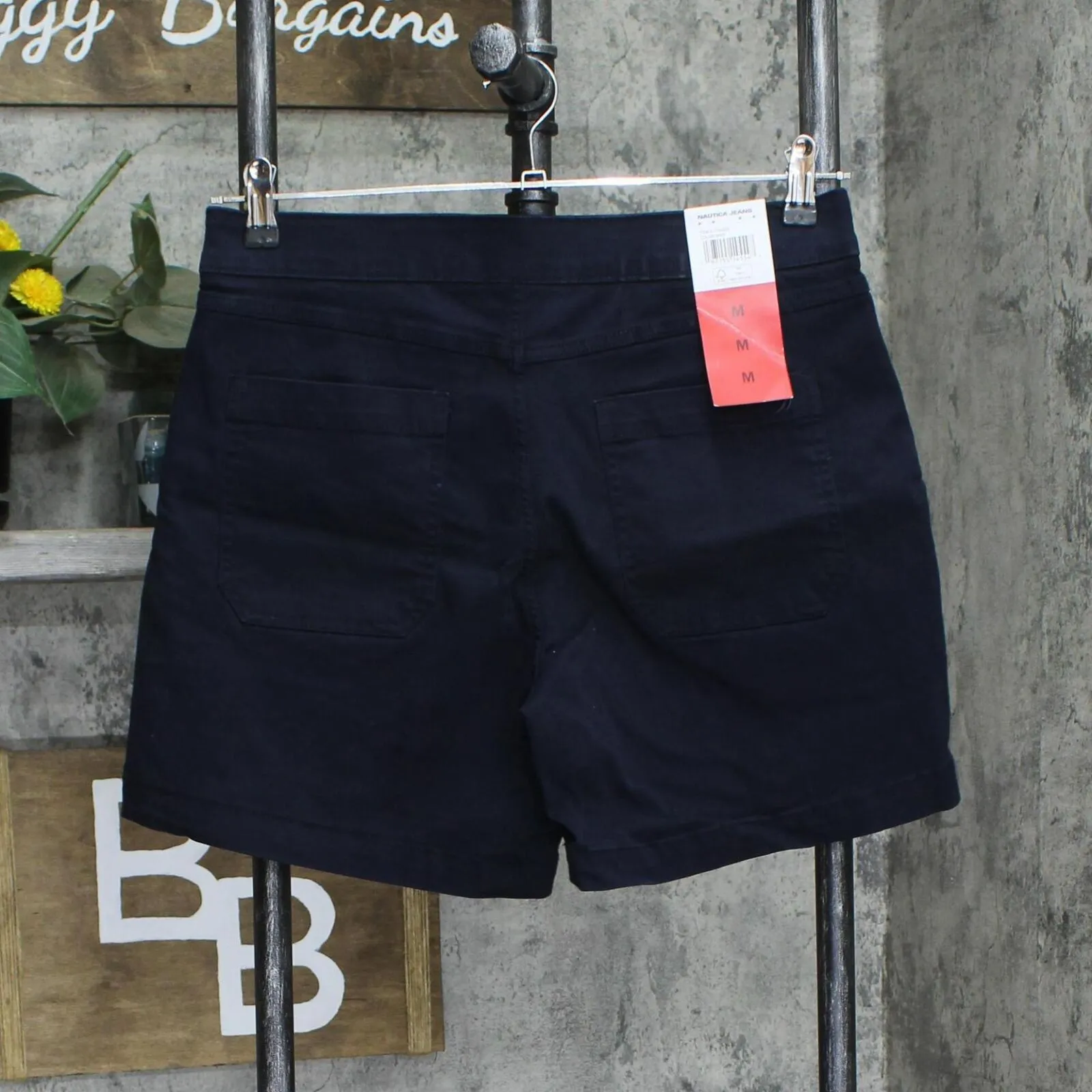 Nautica Women's Pull On Twill Tummy Control Shorts 1745029 Navy Blue M
