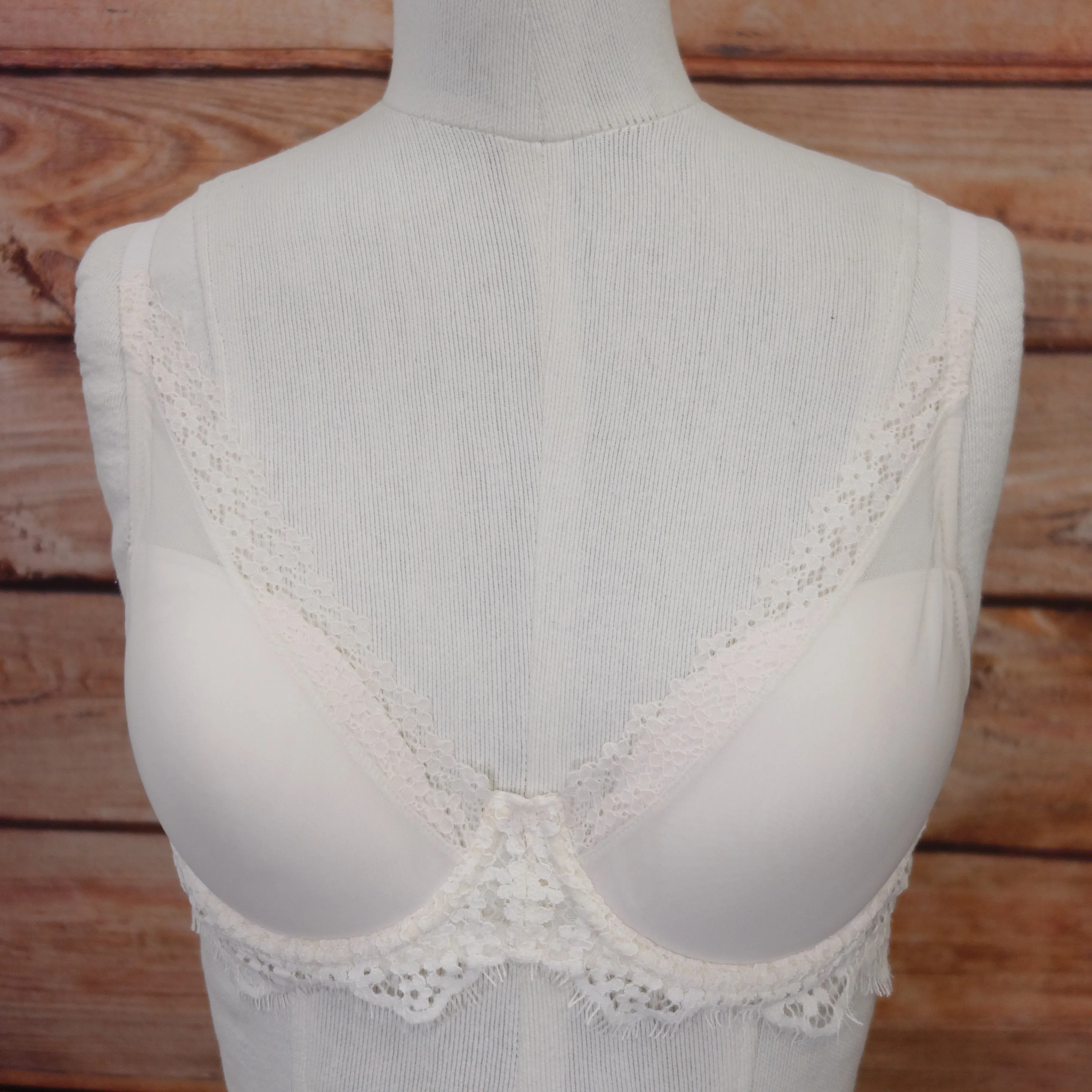 New Victoria Secret Dream Angels Lined Demi Bra In Ivory - 32D