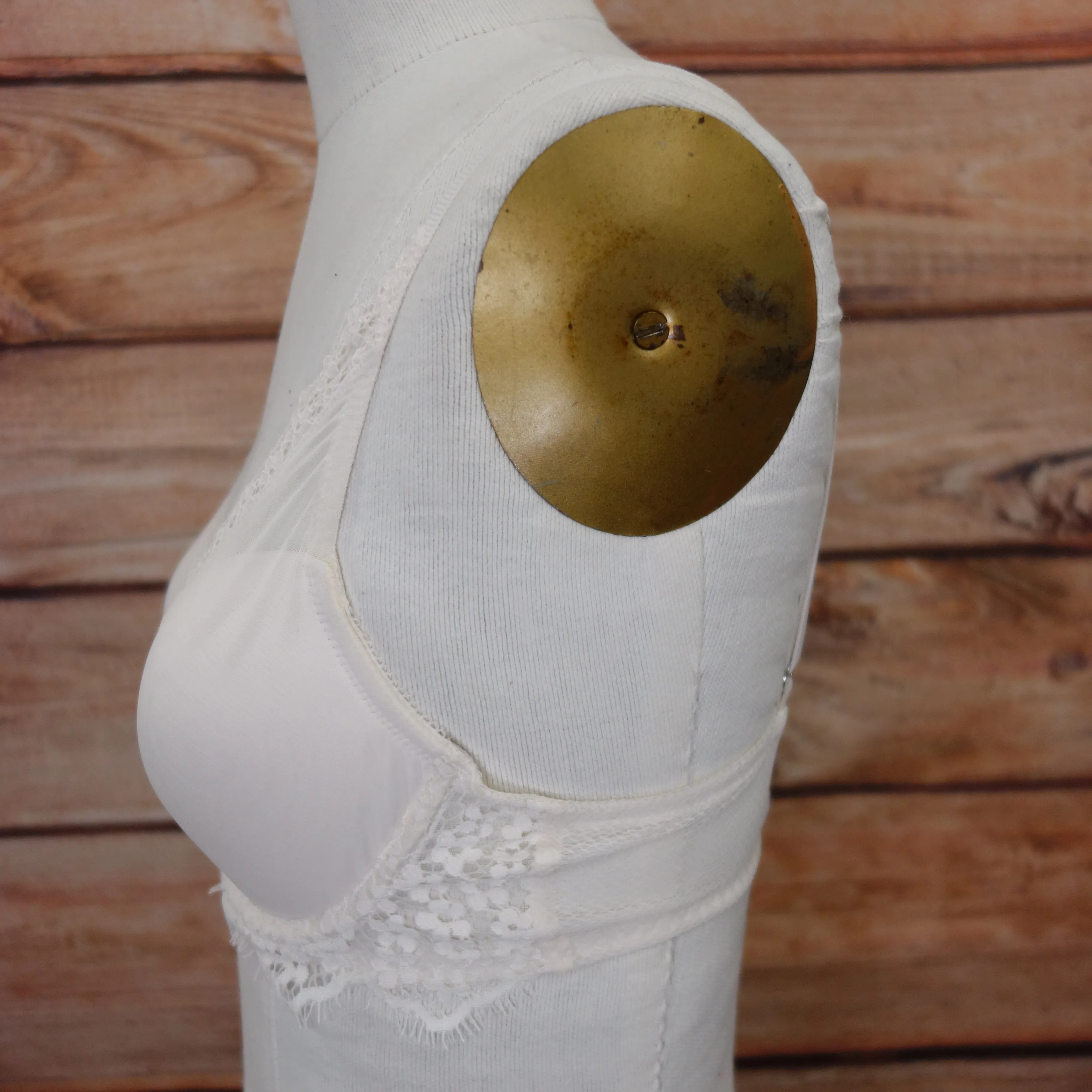 New Victoria Secret Dream Angels Lined Demi Bra In Ivory - 32D