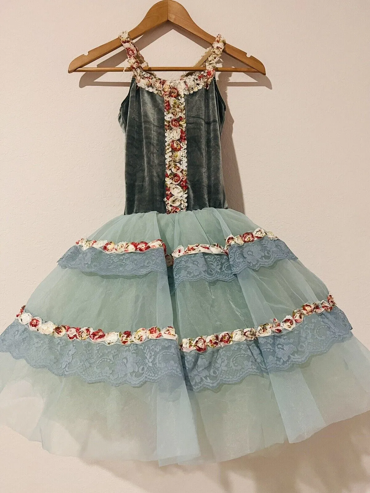 REVELATION DANCEWEAR Floral Ballet Costume Sz S Child Tutu Blue Sage