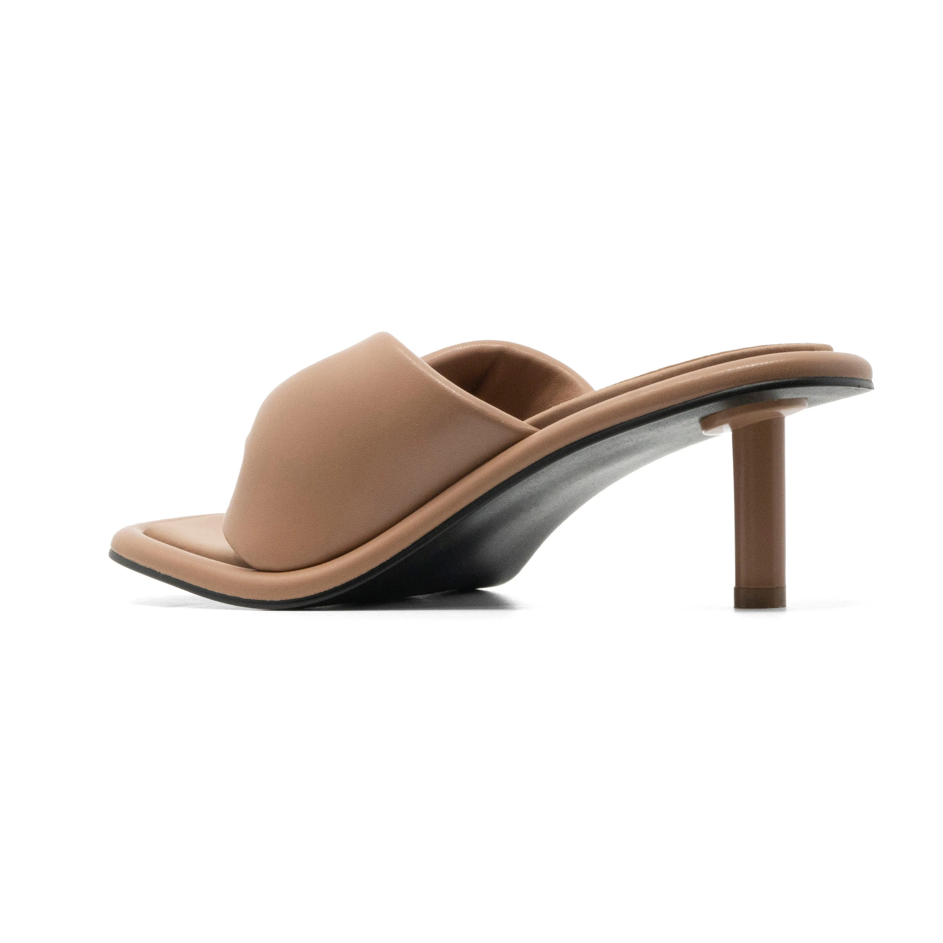 ROAM PILLOW THONG NUDE VEGAN LEATHER