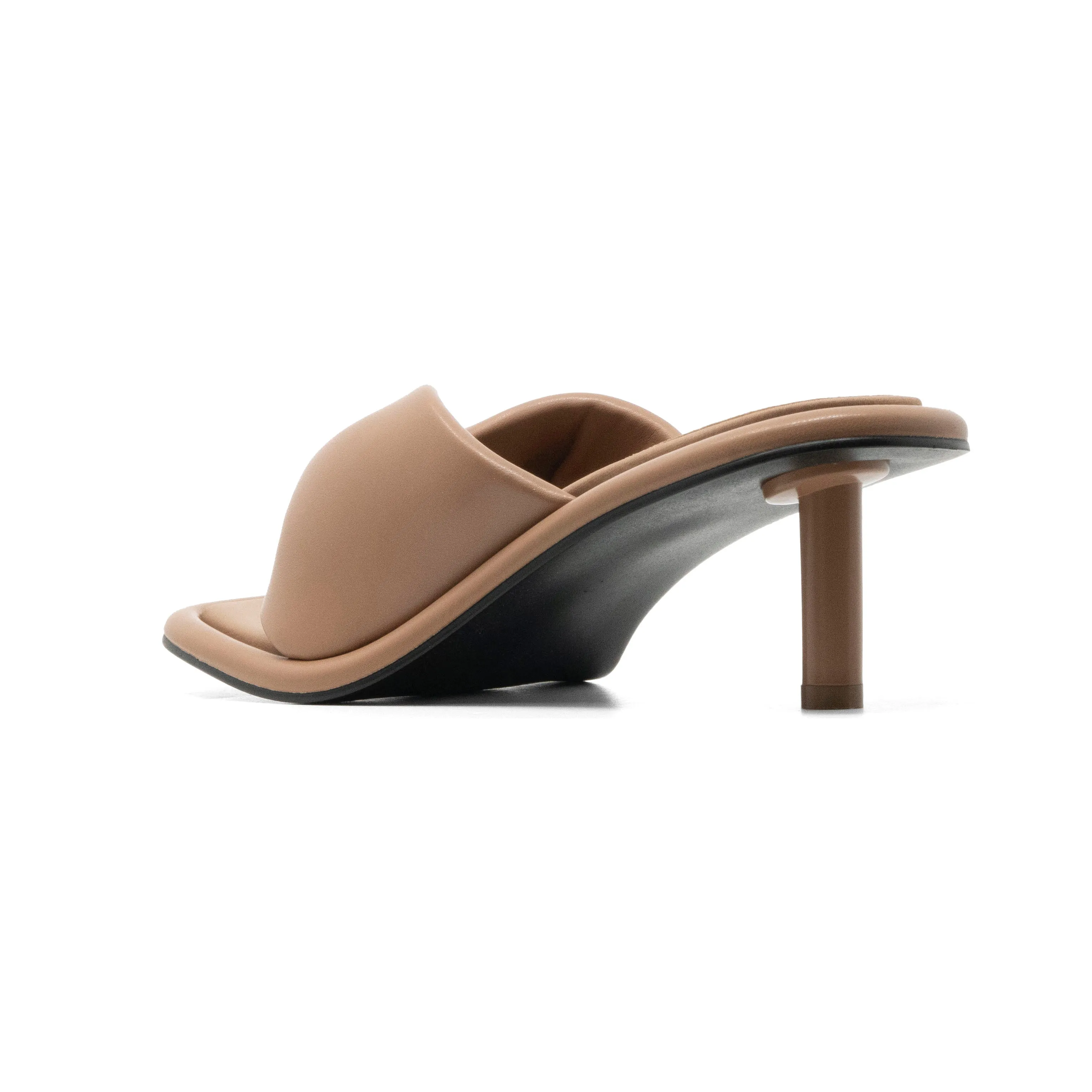 ROAM PILLOW THONG NUDE VEGAN LEATHER