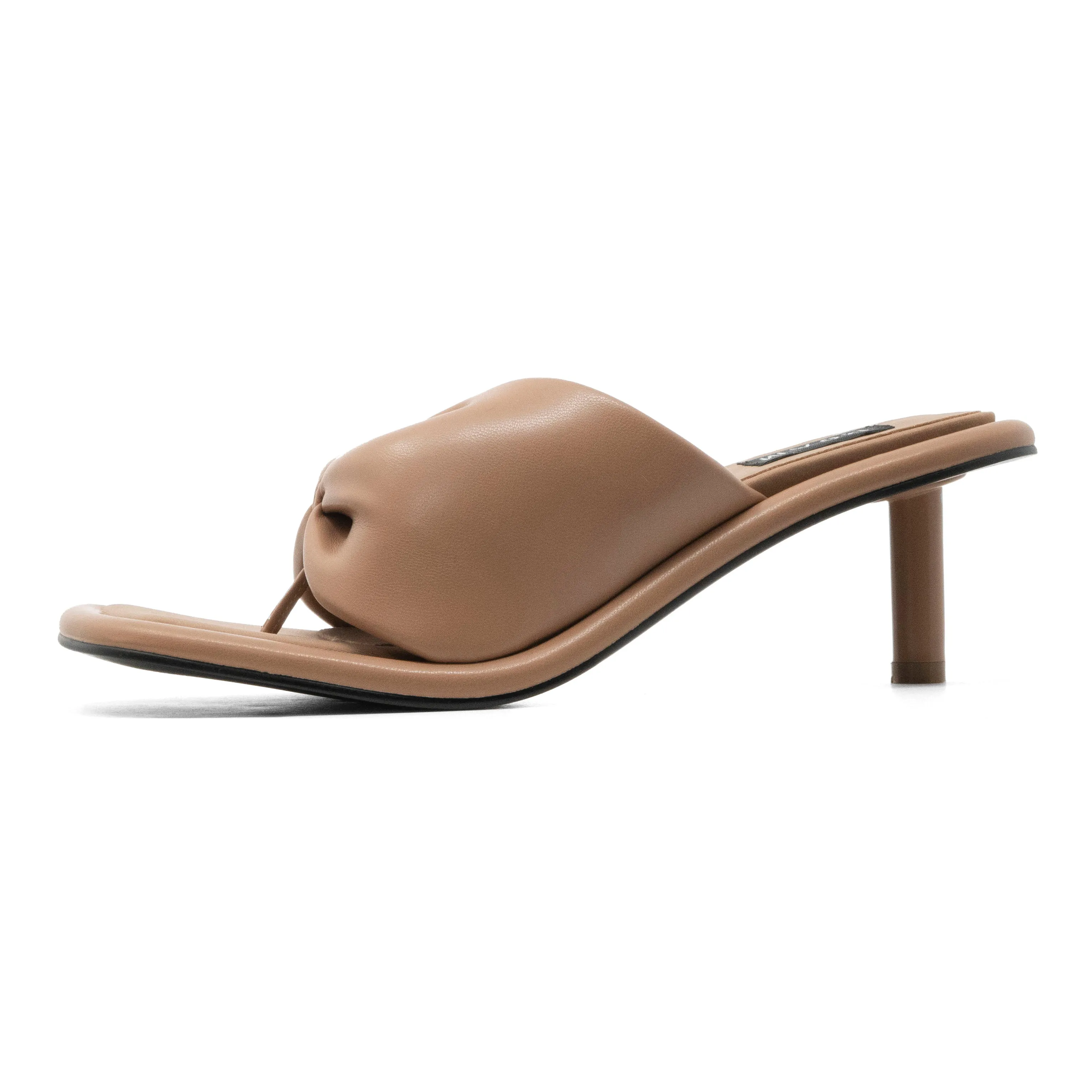 ROAM PILLOW THONG NUDE VEGAN LEATHER