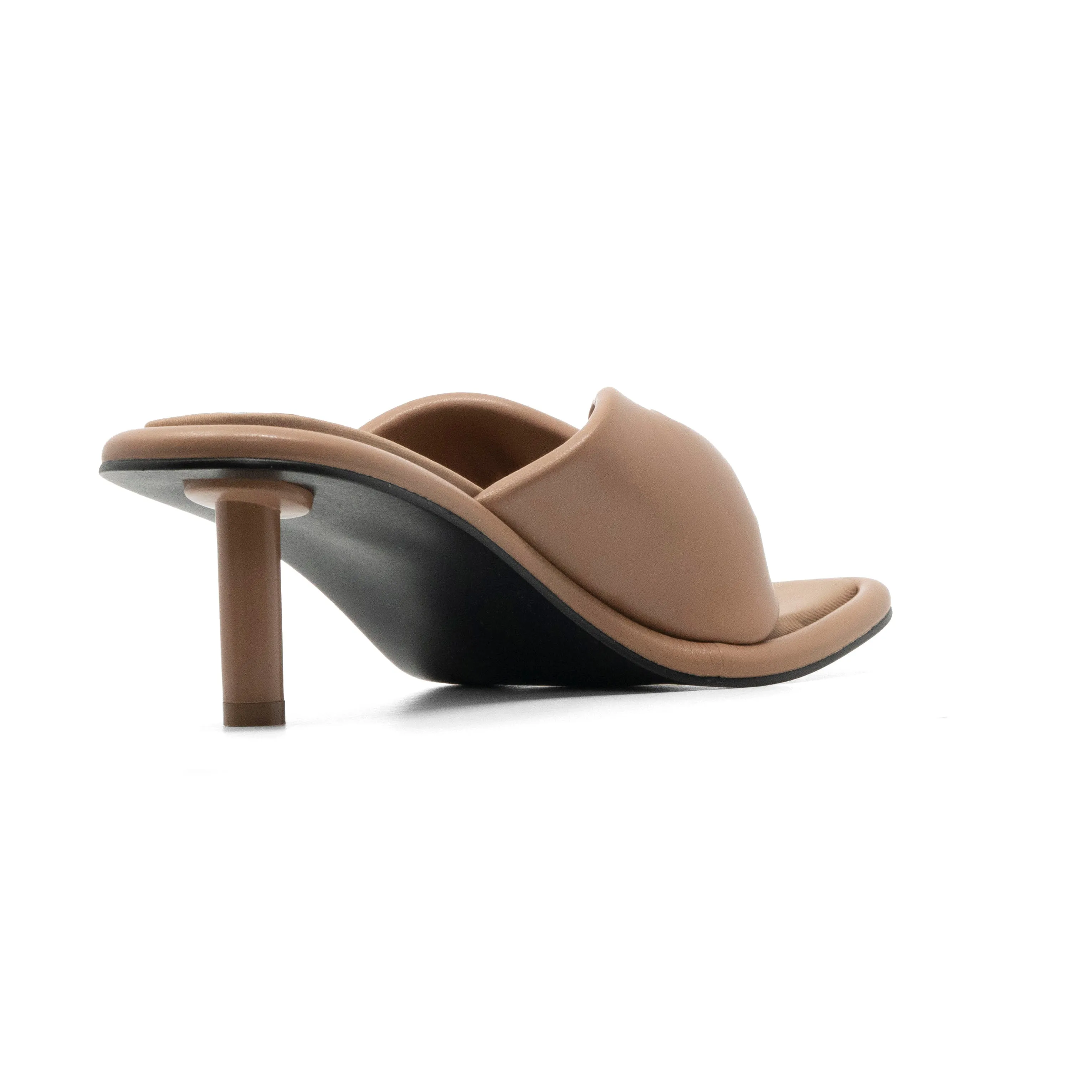 ROAM PILLOW THONG NUDE VEGAN LEATHER