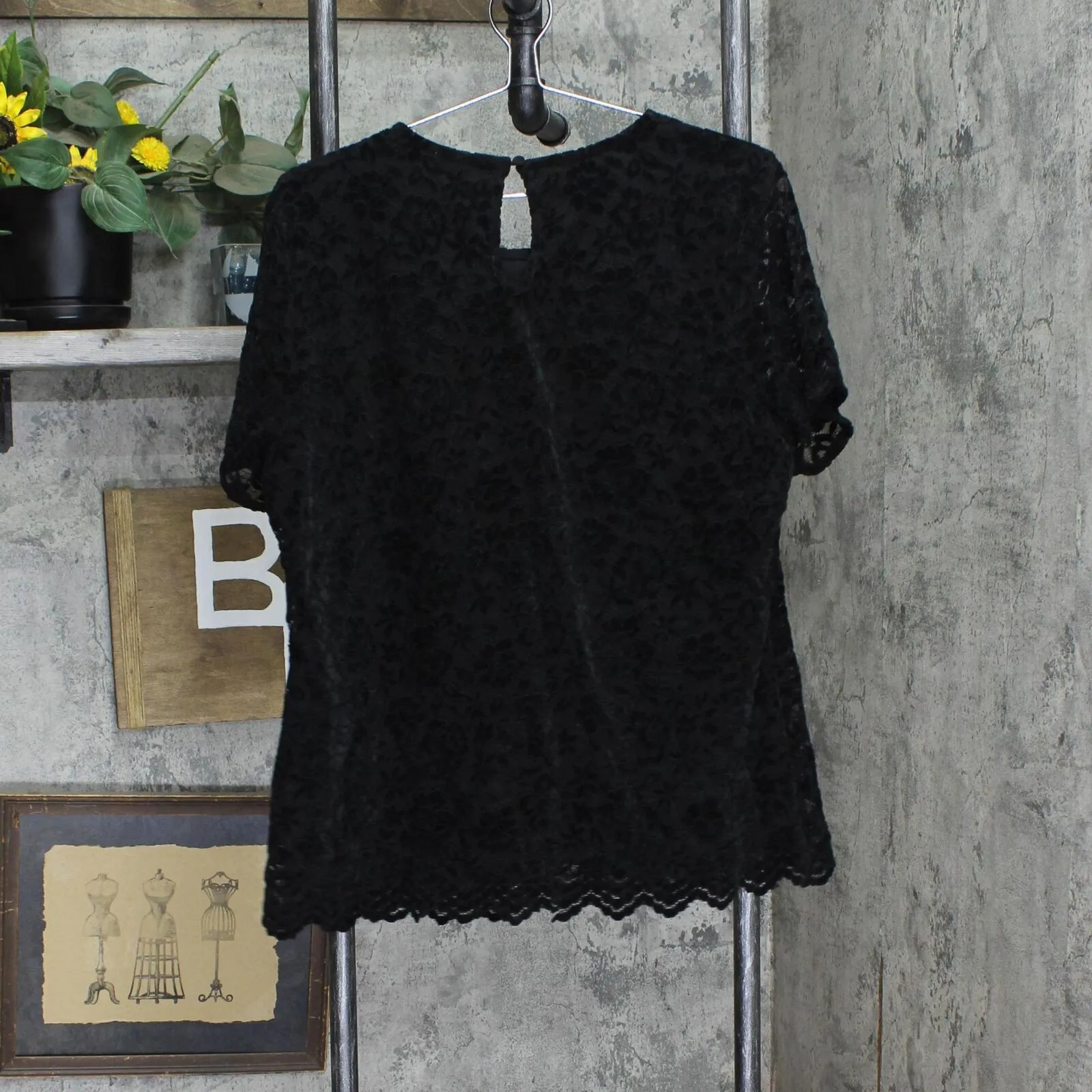 Teddi Rose Womens Lacy Lined Keyhole Top 1753860 Black 2XL