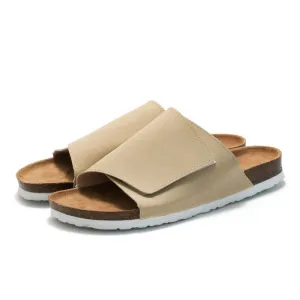 Trendy Men's Cork Slippers for Beach & Leisure