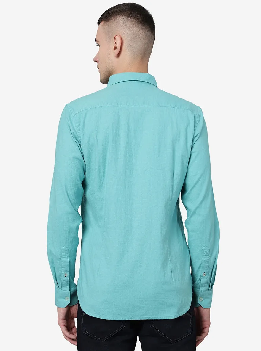 Turquoise Blue Solid Slim Fit Casual Shirt | JadeBlue