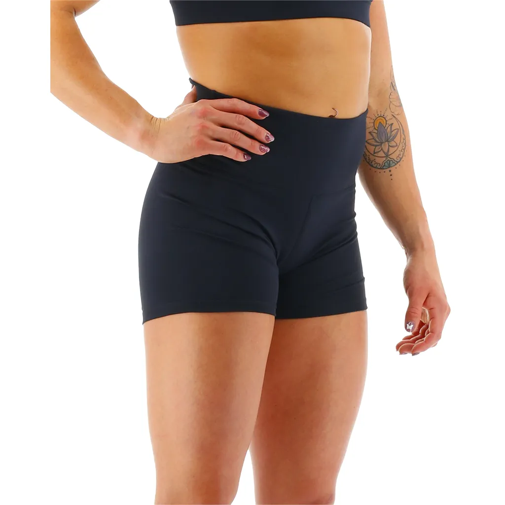 TYR Base Kinetic™ Women's High-Rise 3.25 Shorts - Solid