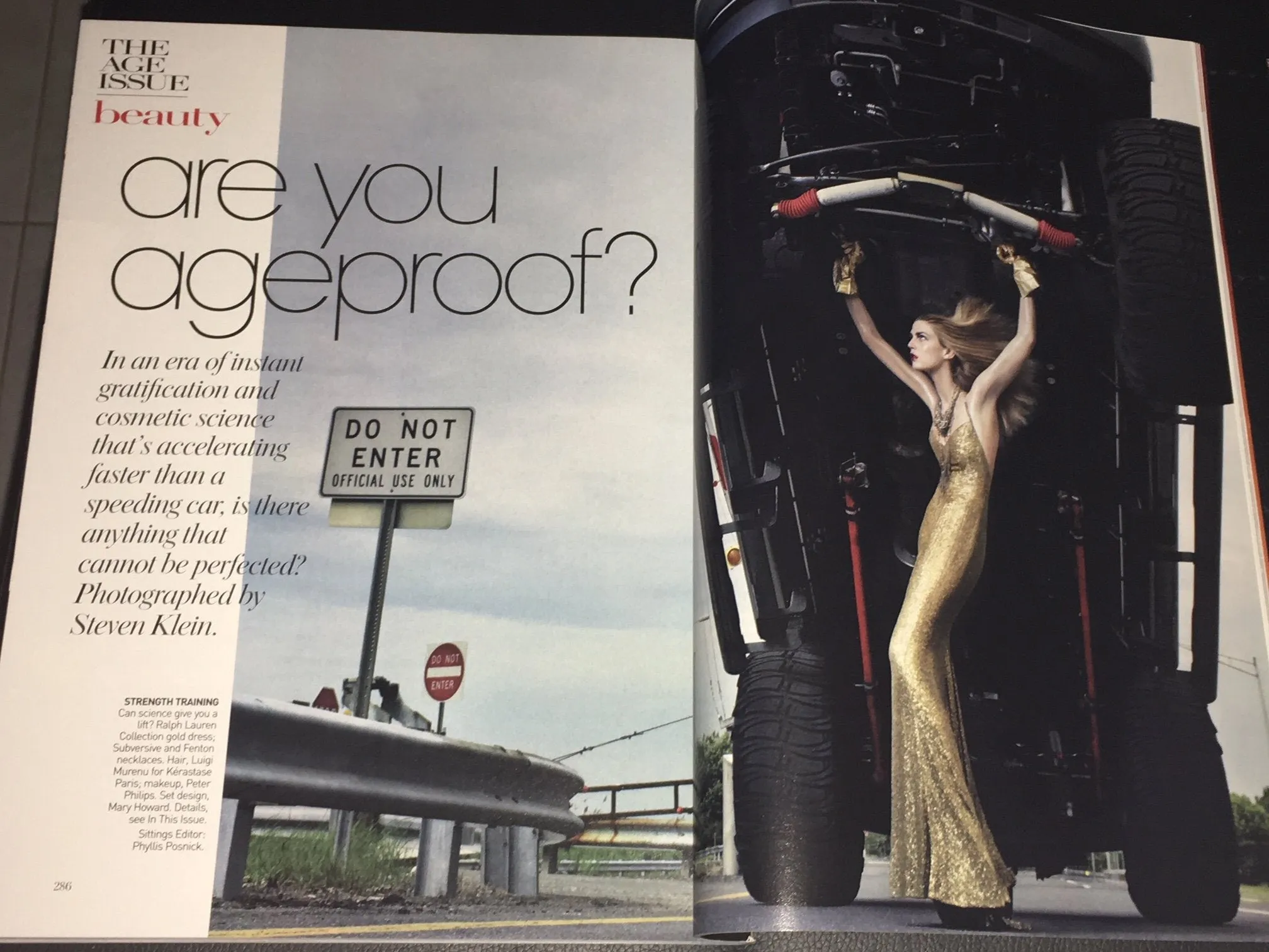 VOGUE Magazine US August 2006 LINDA EVANGELISTA Christy Turlington ANGELA LINDVALL